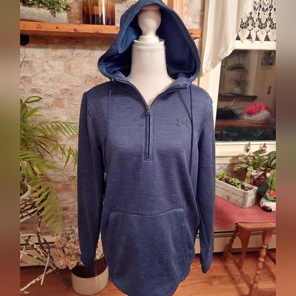 Under Armour women's hoodie sweatshirt size SM/P/CH